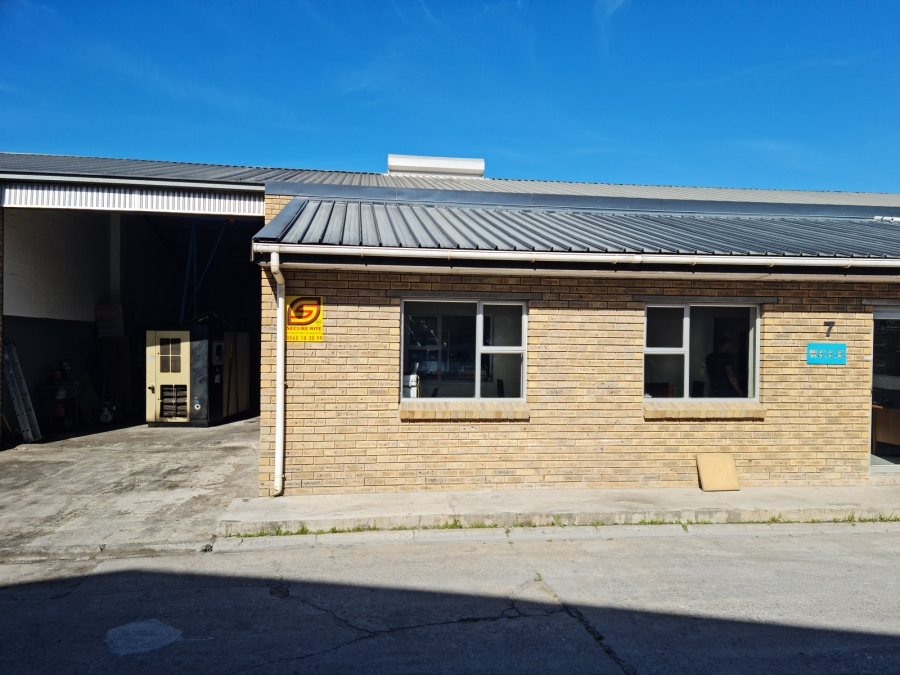 To Let commercial Property for Rent in Broadlands Western Cape